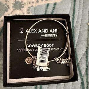 NWTO COWBOY BOOT SILVER ALEX & ANI BRACELET